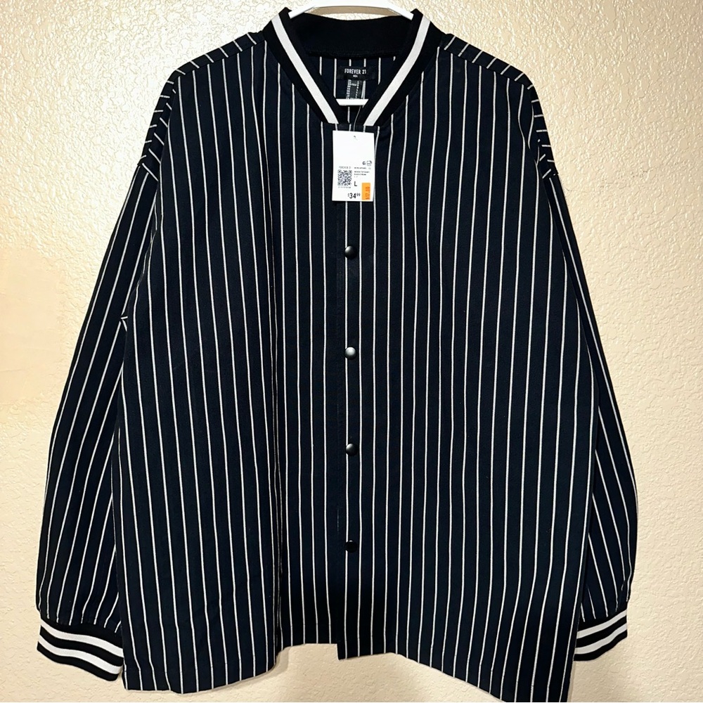 Mens Forever 21 Woven Too/Long sleeve